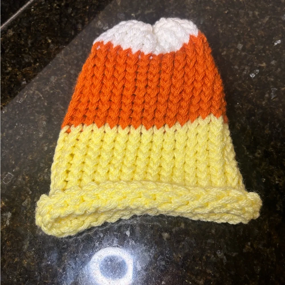 NWOT Infant Candy Corn Knit Beanie